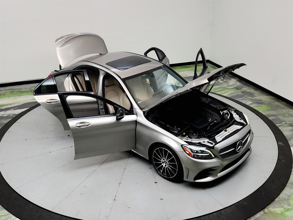 2019 Mercedes-Benz C-Class - $15,950