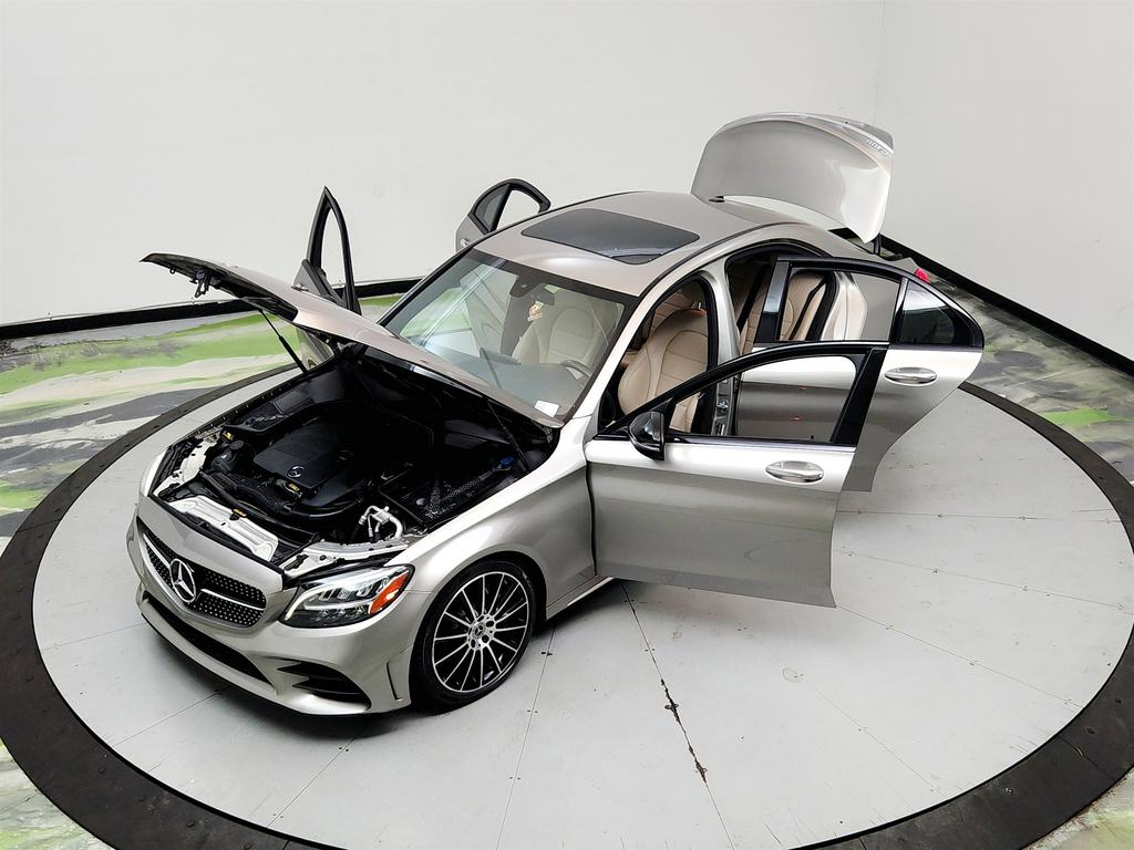 2019 Mercedes-Benz C-Class - $15,950