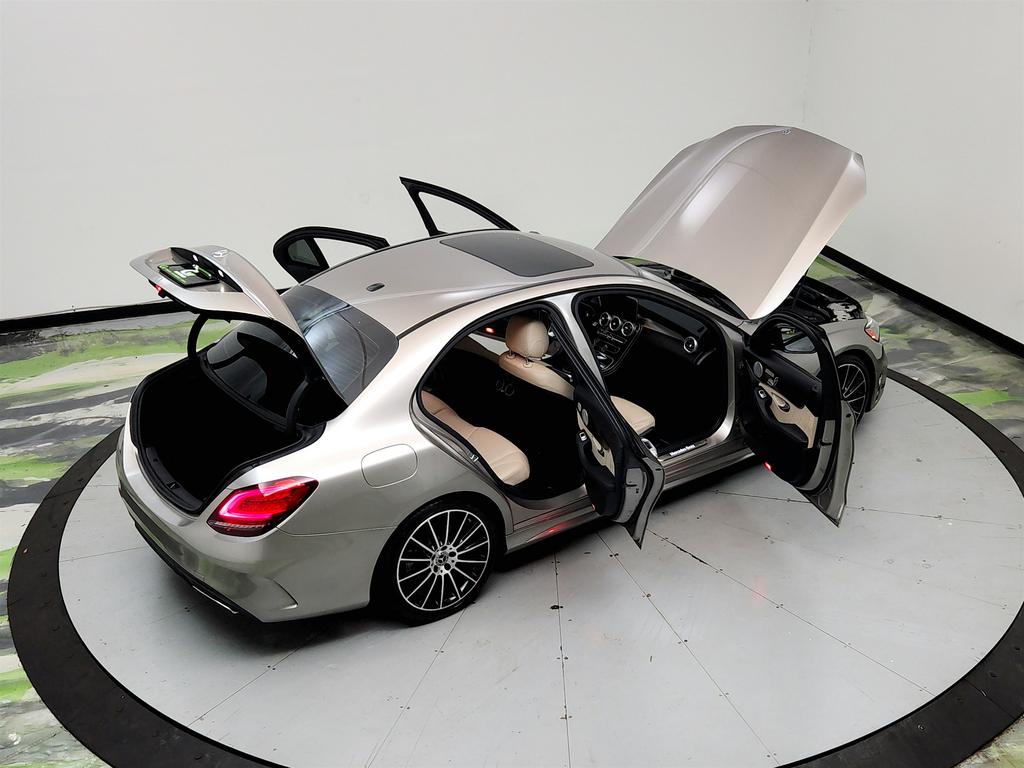 2019 Mercedes-Benz C-Class - $15,950