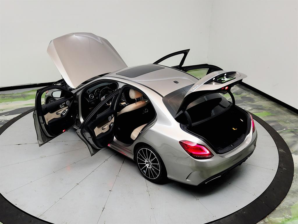 2019 Mercedes-Benz C-Class - $15,950