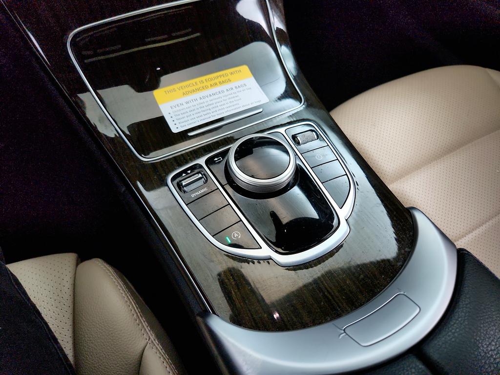 2019 Mercedes-Benz C-Class - $15,950