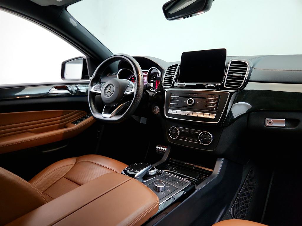 2019 Mercedes-Benz E-Class - $28,495