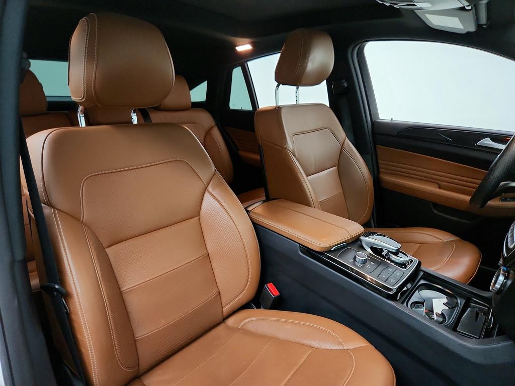 2019 Mercedes-Benz E-Class - $28,495