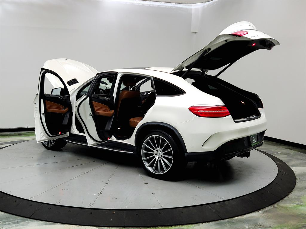 2019 Mercedes-Benz E-Class - $28,495