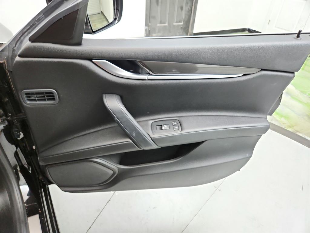 2016 Maserati Ghibli - $12,195