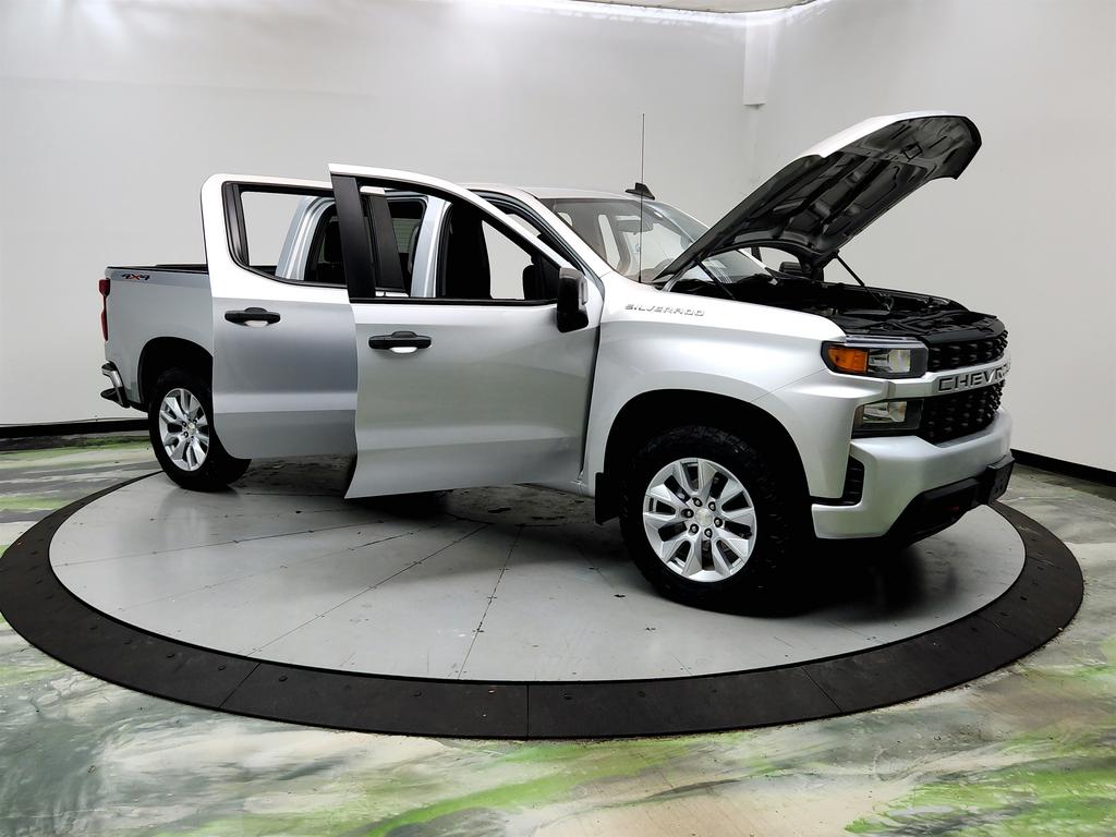 2020 Chevrolet Silverado - $18,695