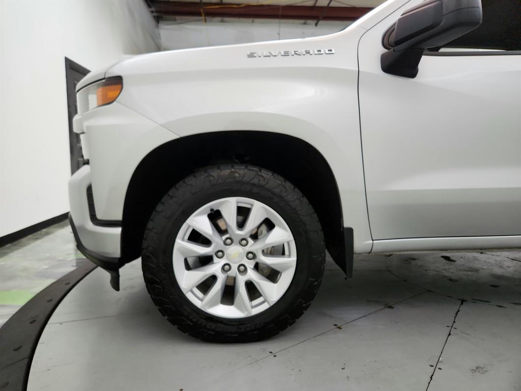 2020 Chevrolet Silverado - $18,695