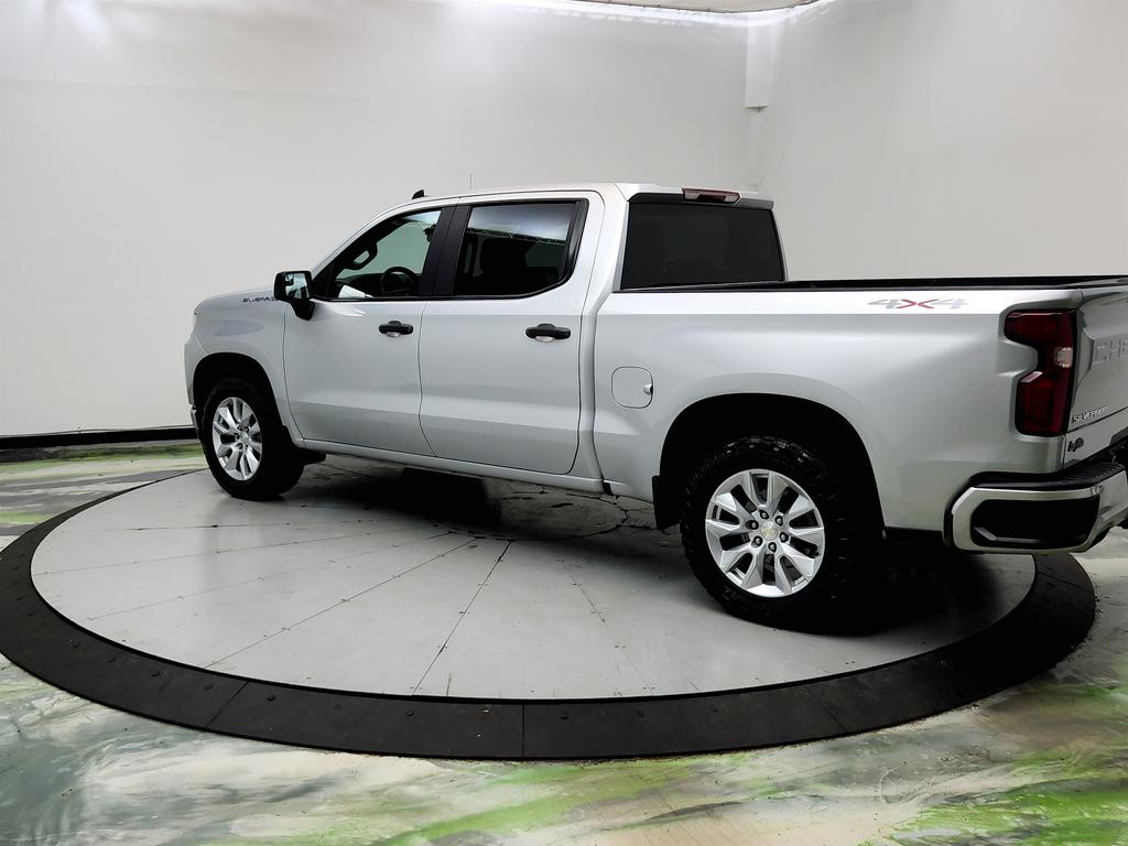 2020 Chevrolet Silverado - $18,695