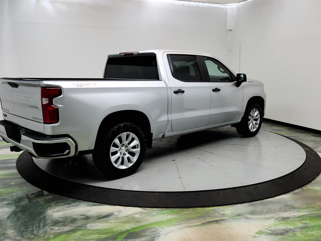 2020 Chevrolet Silverado - $18,695
