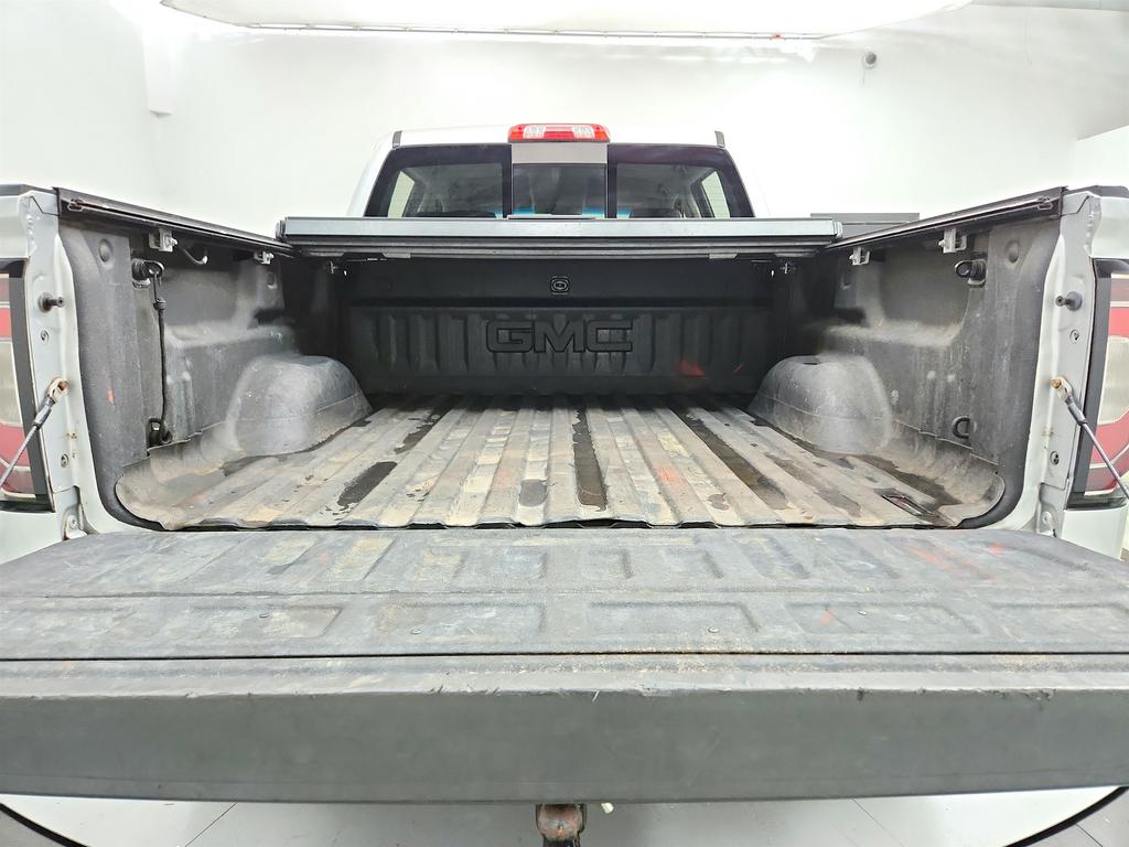 2016 GMC Sierra - $15,995