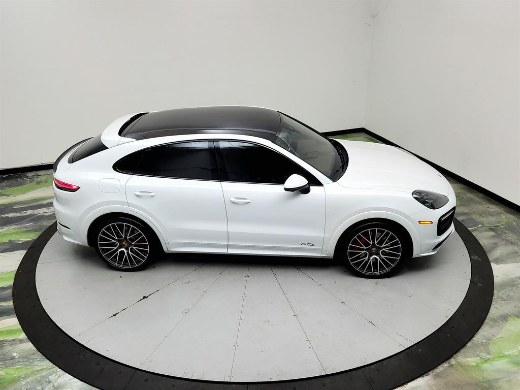 2021 Porsche Cayenne - $49,995
