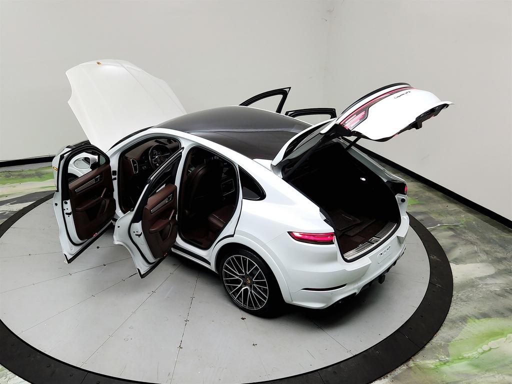 2021 Porsche Cayenne - $49,995