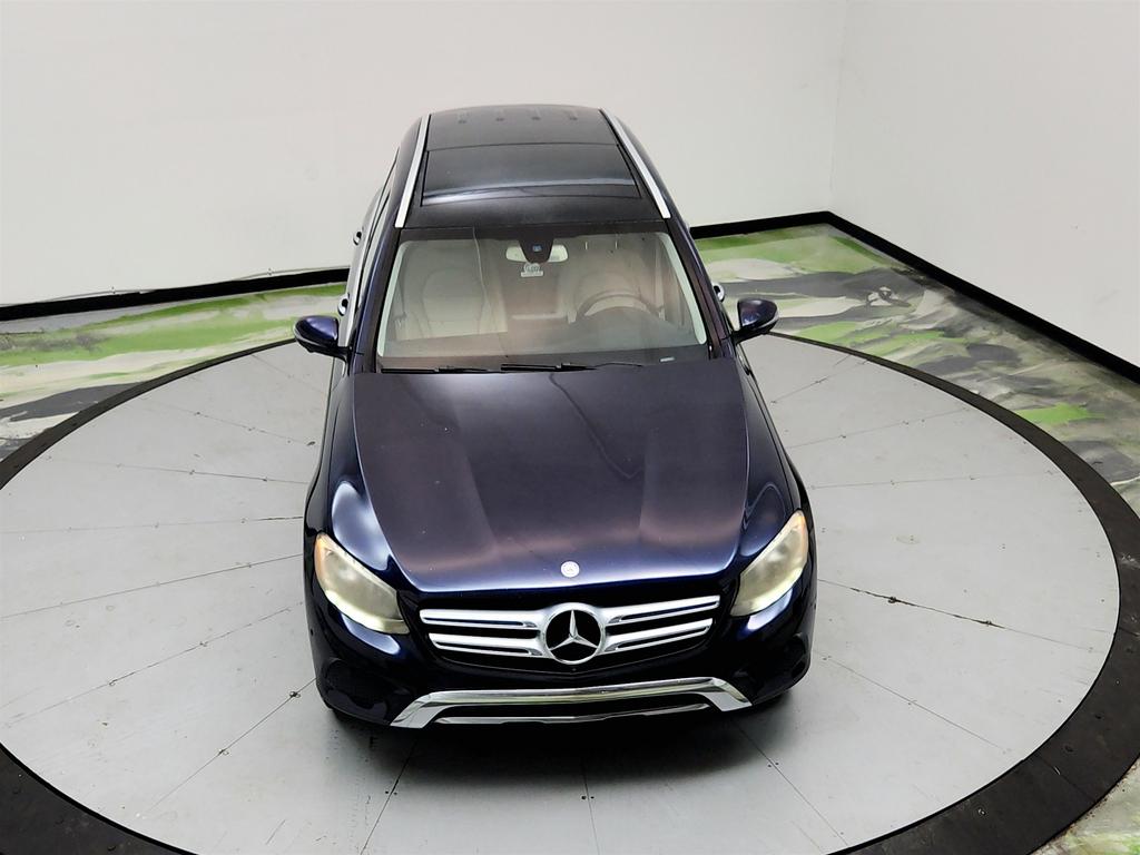 2016 Mercedes-Benz C-Class - $9,945