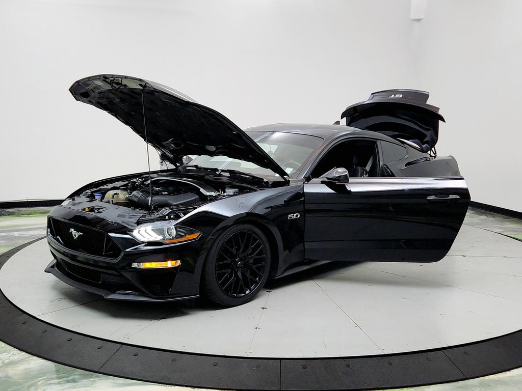2021 Ford Mustang - $31,795