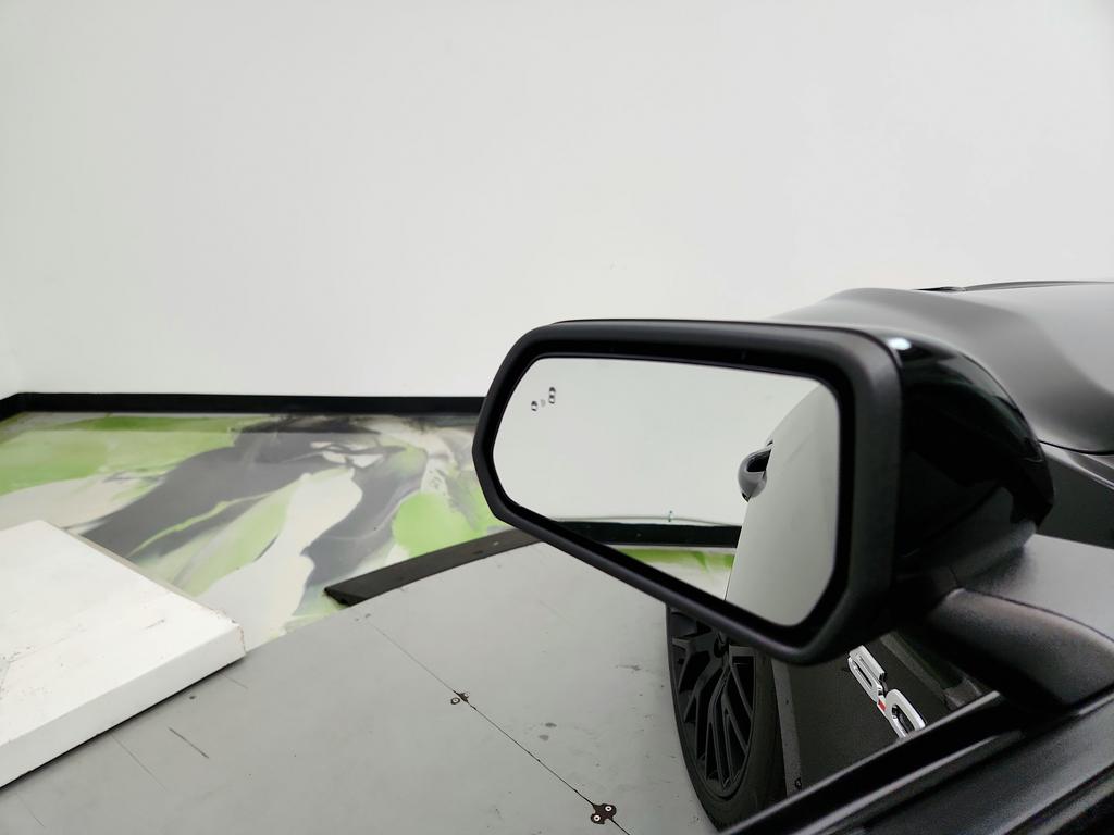 2021 Ford Mustang - $31,795