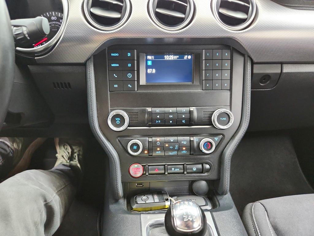 2021 Ford Mustang - $31,795