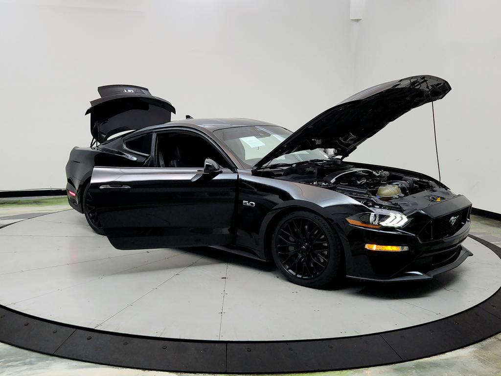 2021 Ford Mustang - $31,795