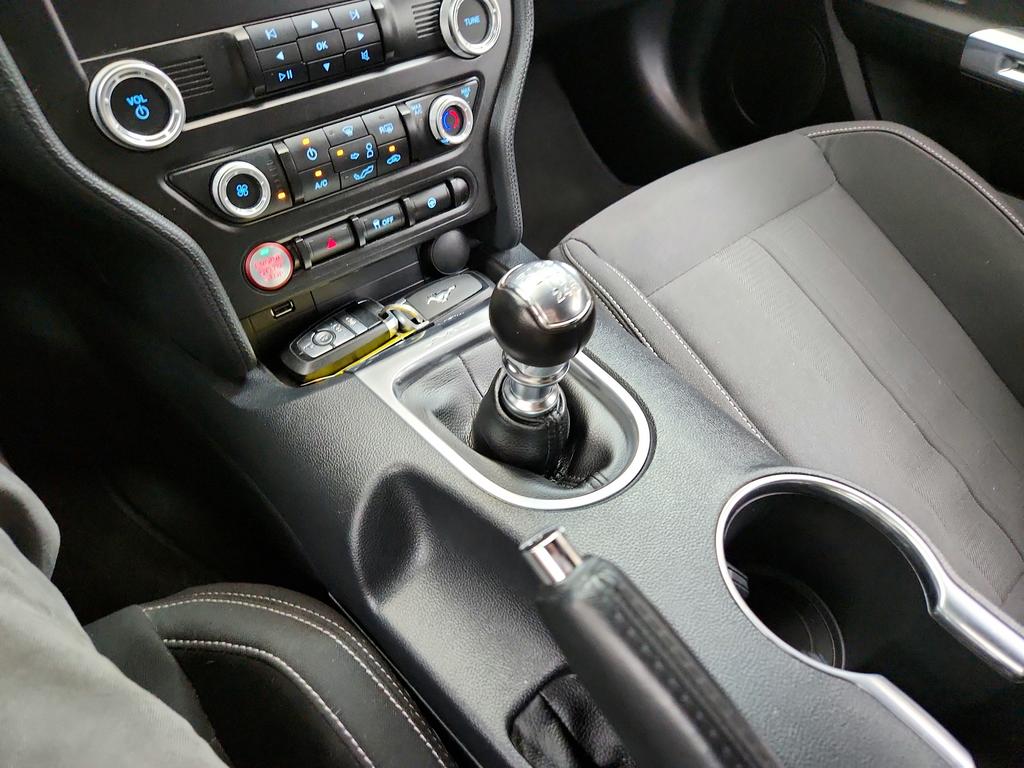 2021 Ford Mustang - $31,795
