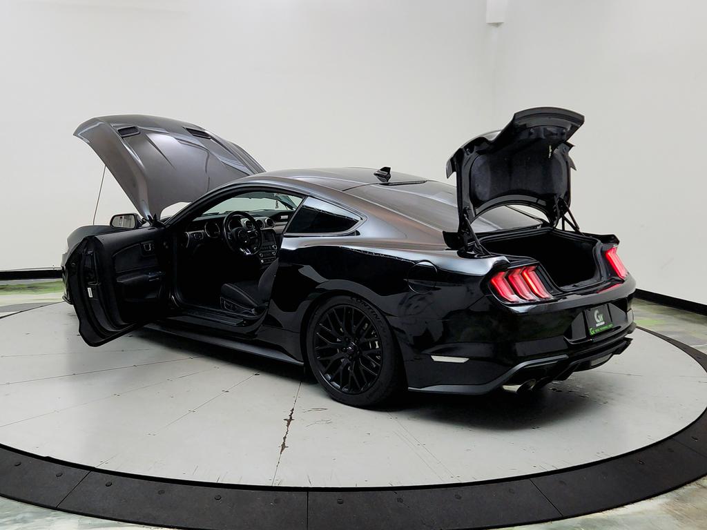 2021 Ford Mustang - $31,795
