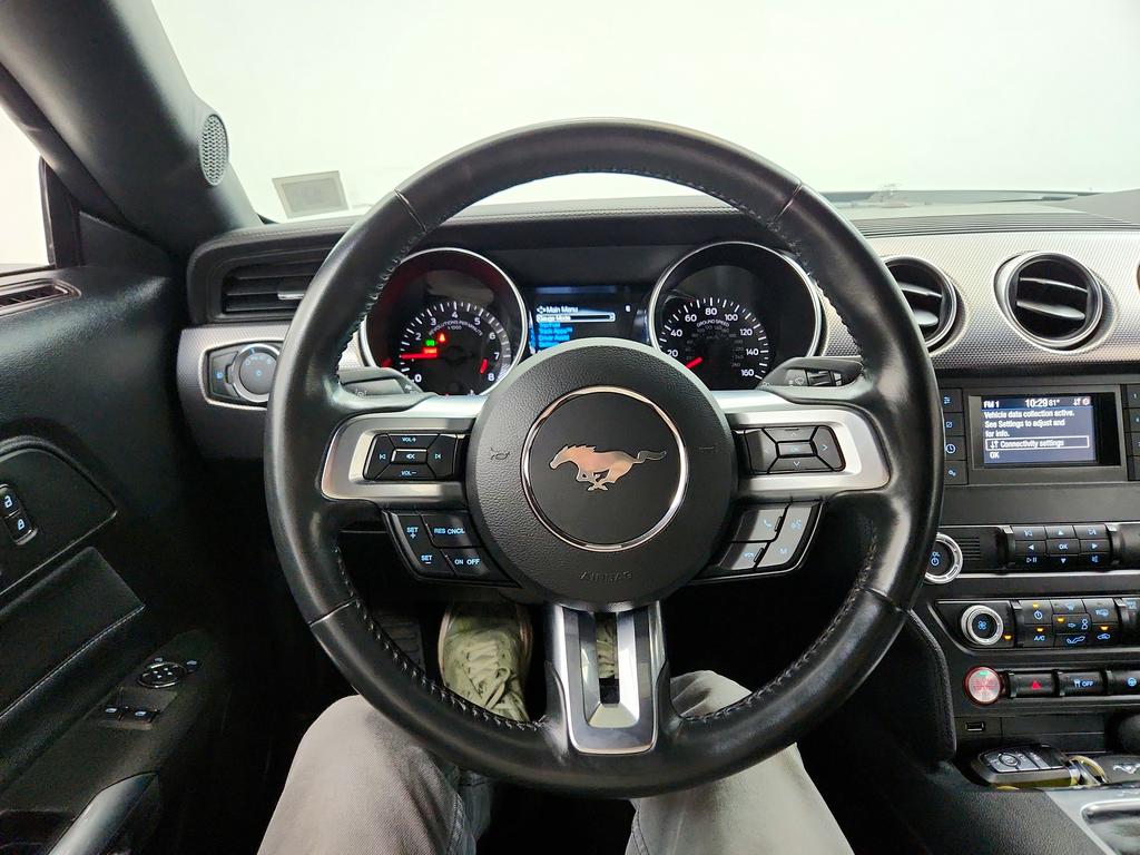 2021 Ford Mustang - $31,795
