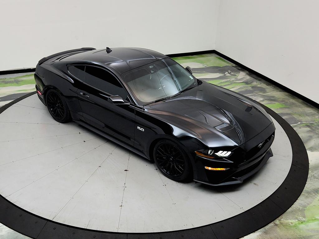 2021 Ford Mustang - $31,795
