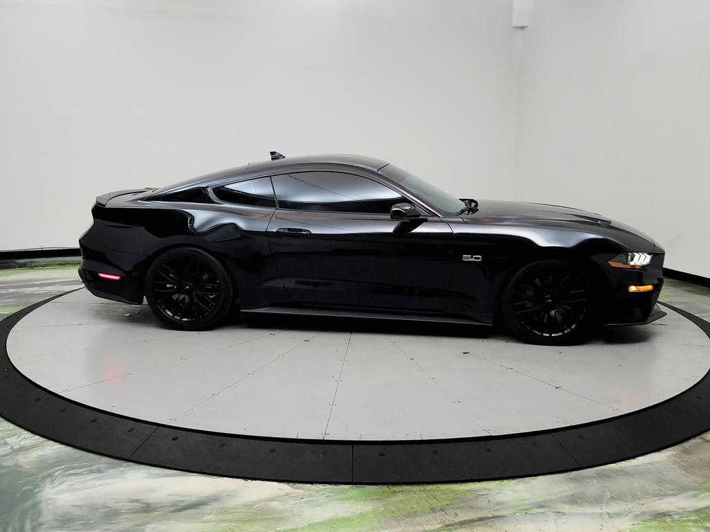 2021 Ford Mustang - $31,795