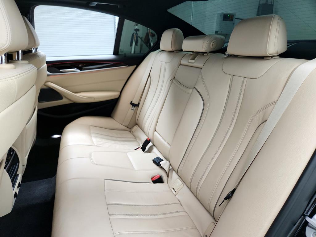 2018 BMW 540i
