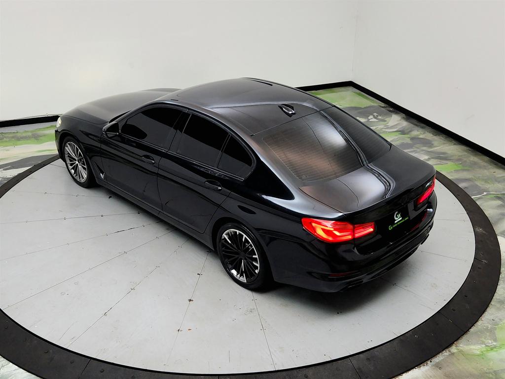 2018 BMW 540i