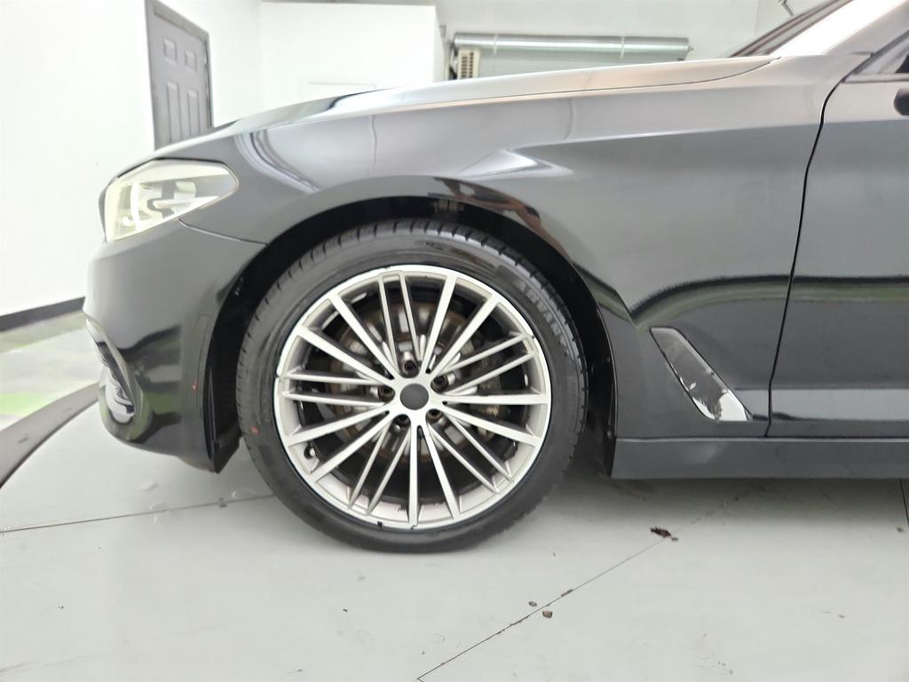 2018 BMW 540i