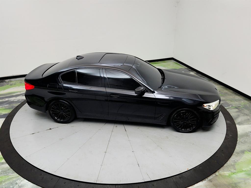 2018 BMW 540i