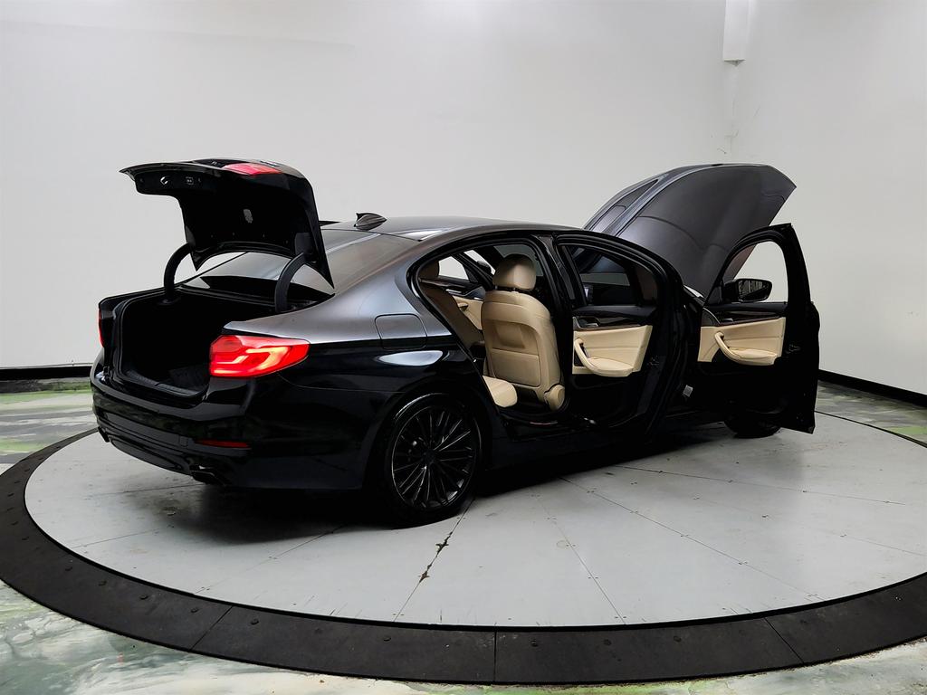2018 BMW 540i