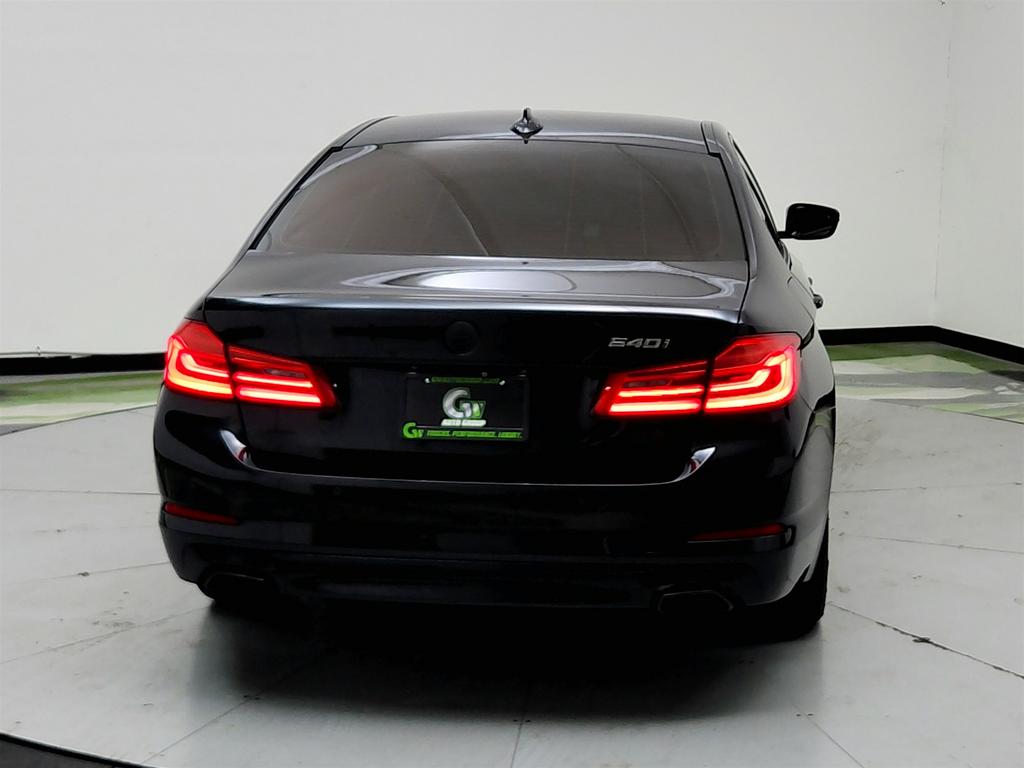 2018 BMW 540i