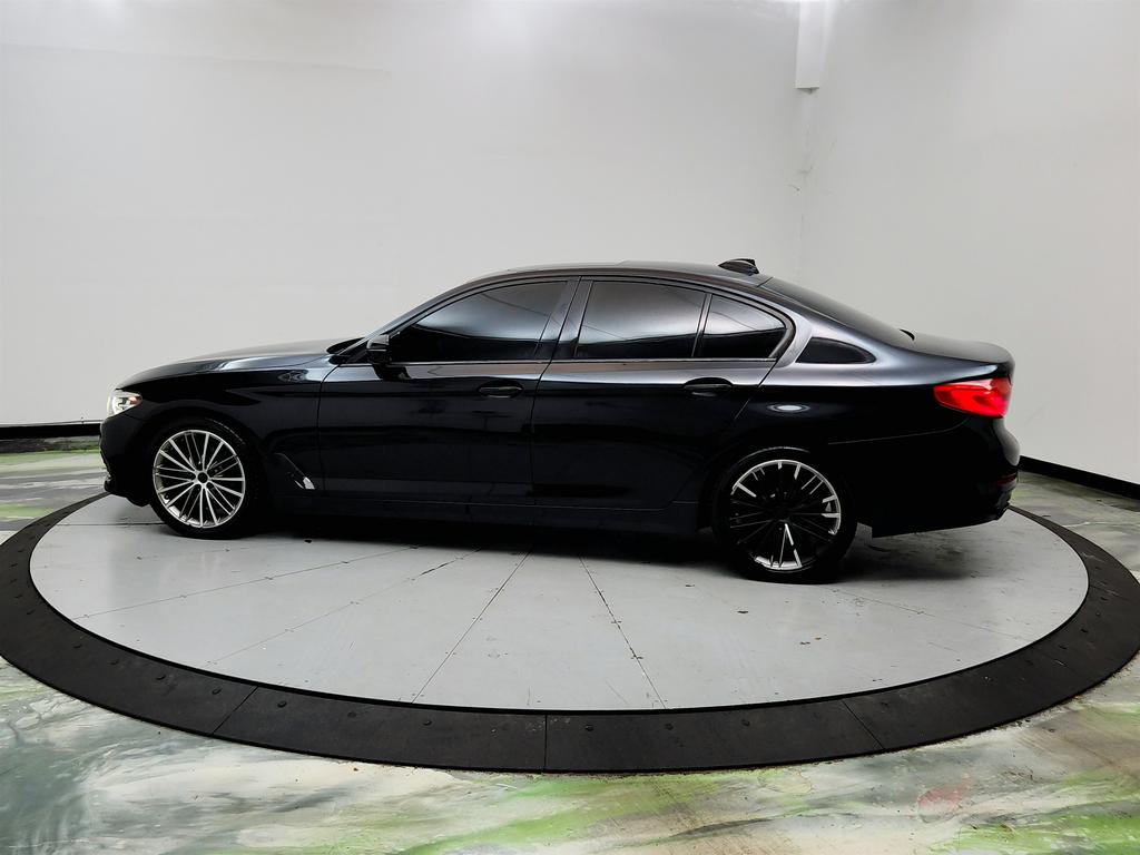 2018 BMW 540i