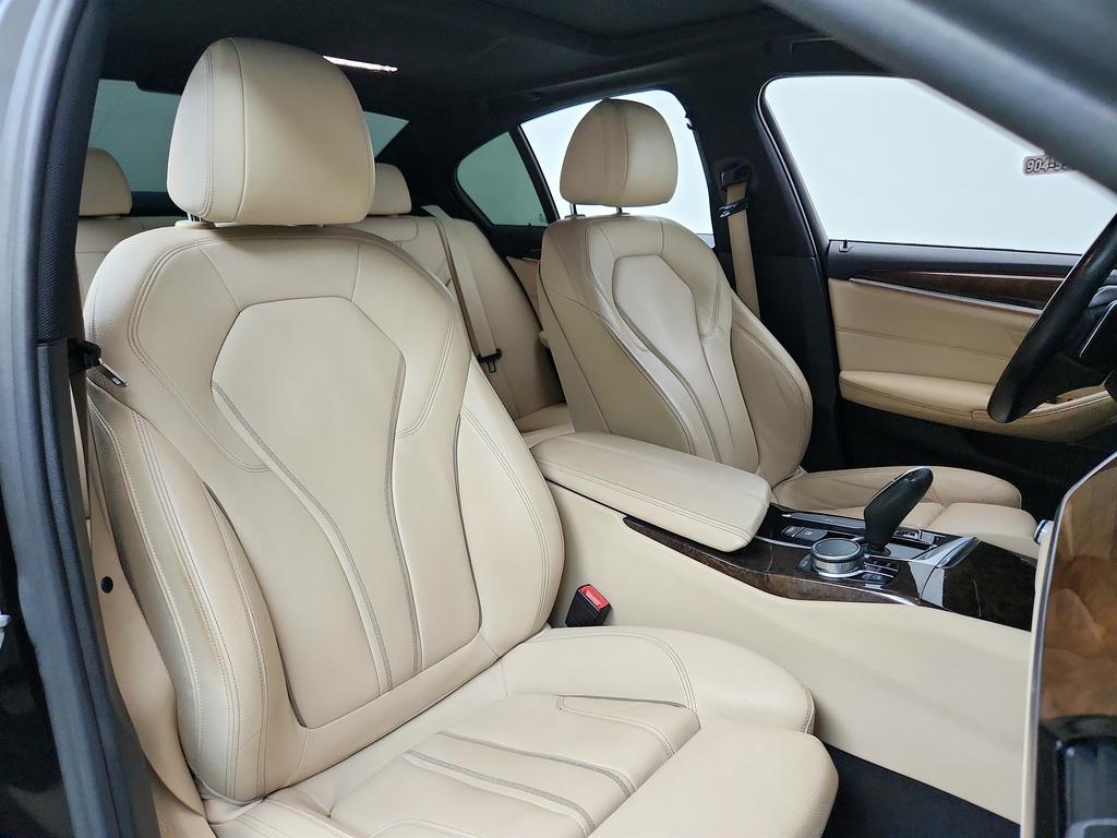 2018 BMW 540i