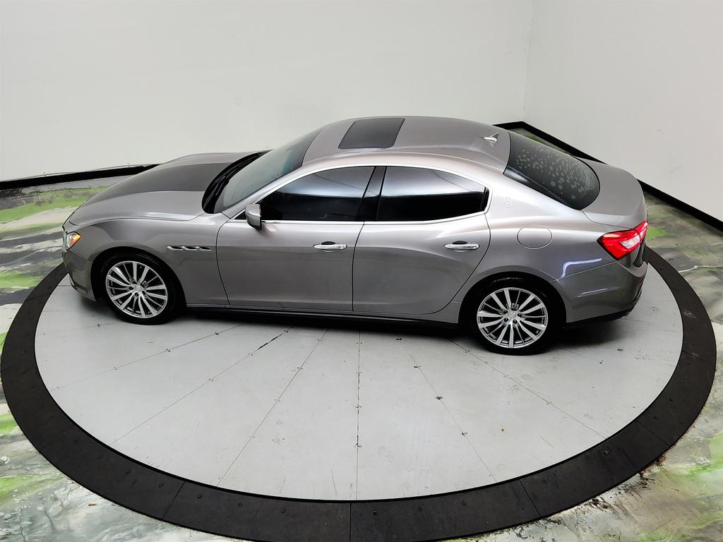 2016 Maserati Ghibli