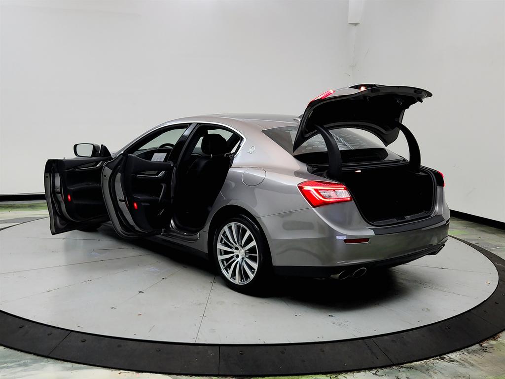 2016 Maserati Ghibli