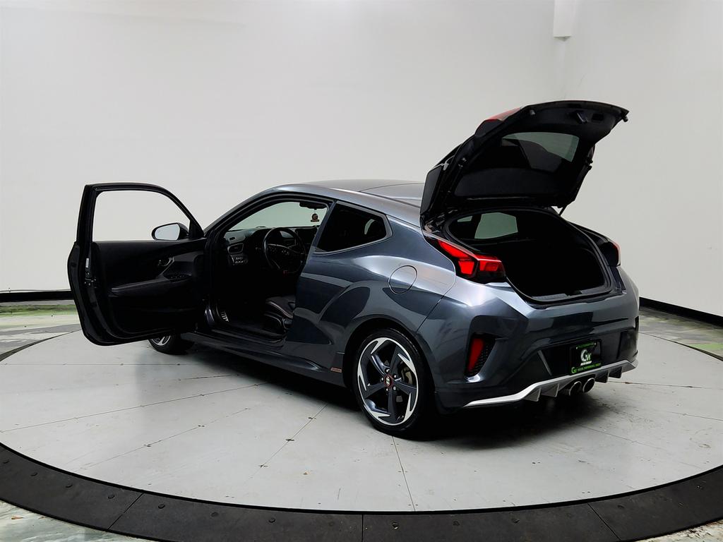 2019 Hyundai Veloster - $11,495