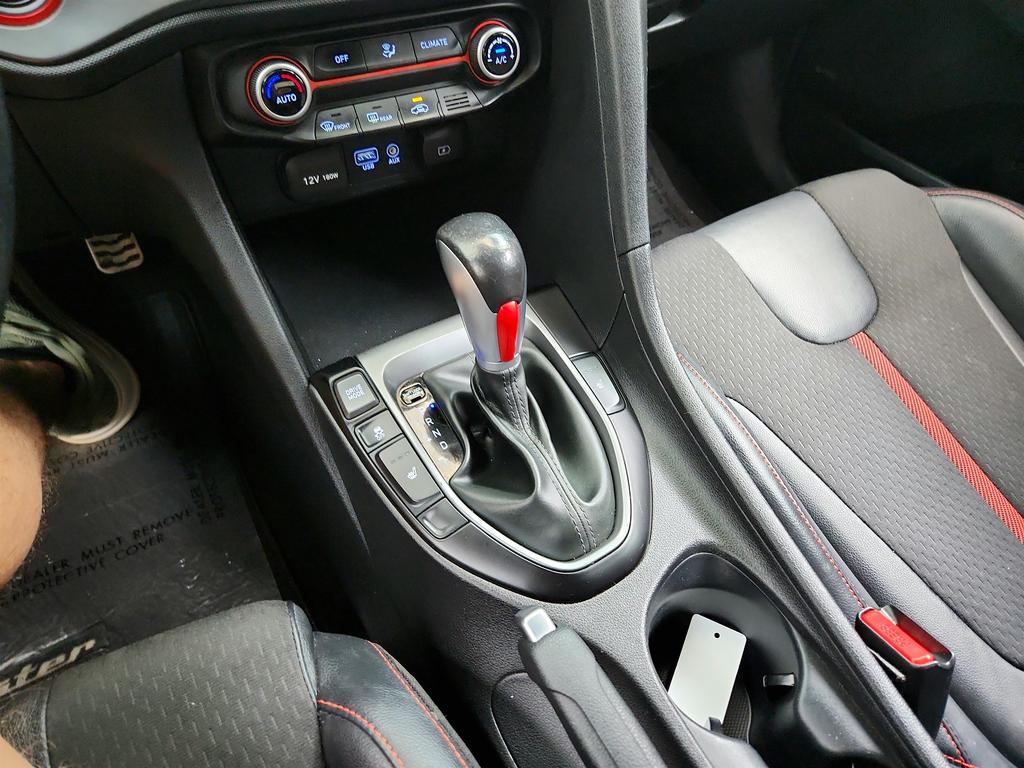2019 Hyundai Veloster - $11,495