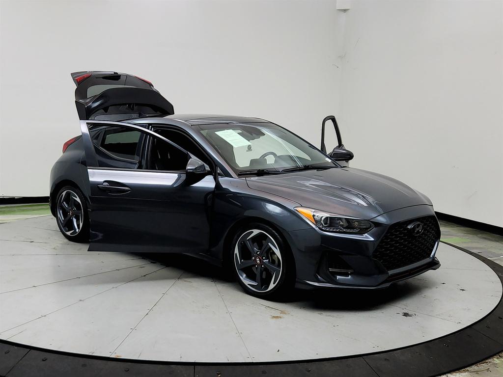 2019 Hyundai Veloster - $11,495