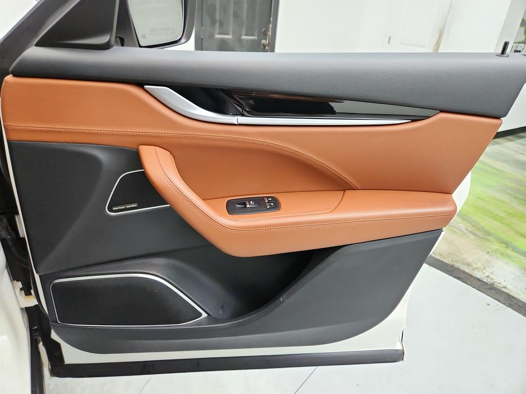 2019 Maserati Levante