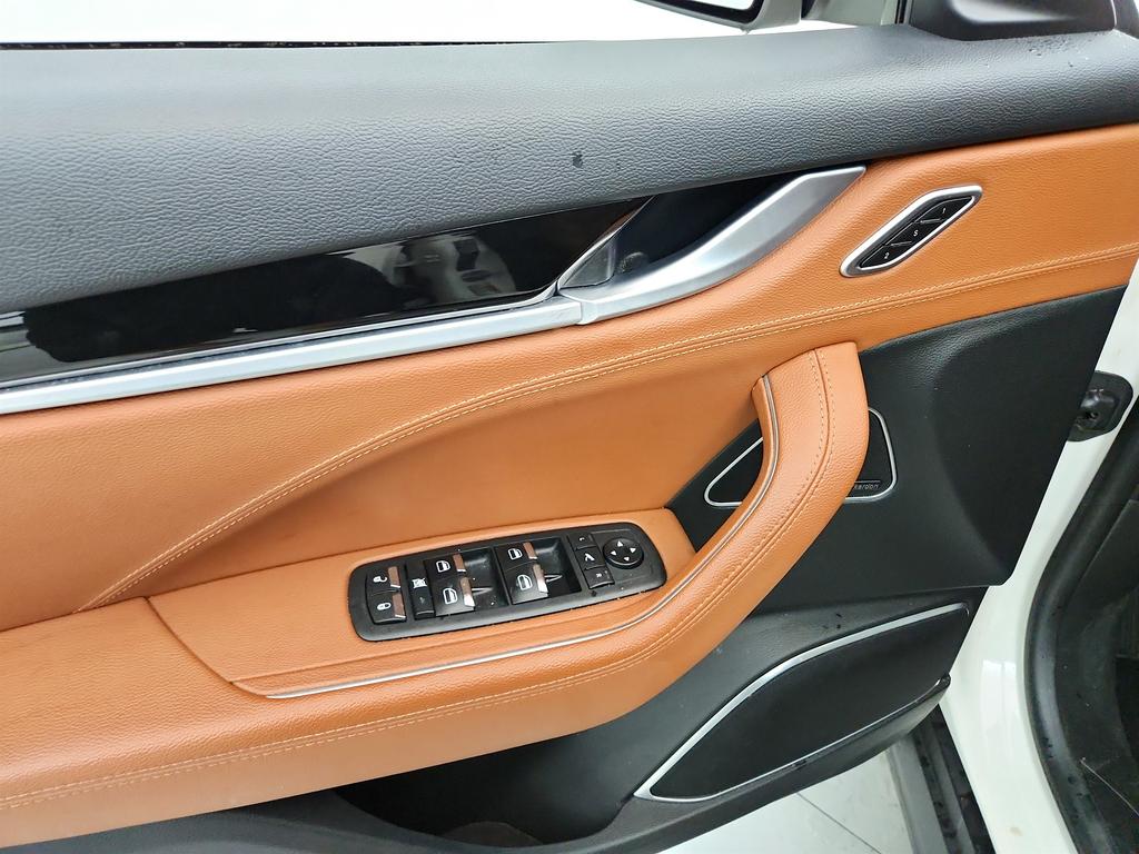 2019 Maserati Levante