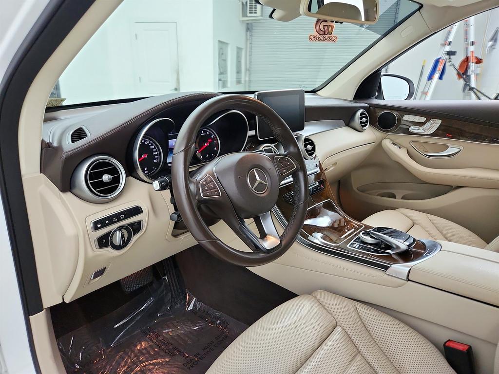 2018 Mercedes-Benz C-Class
