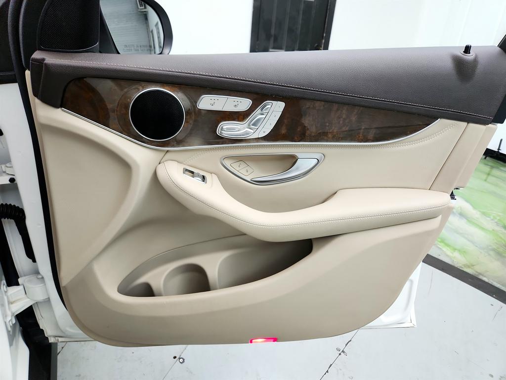 2018 Mercedes-Benz C-Class