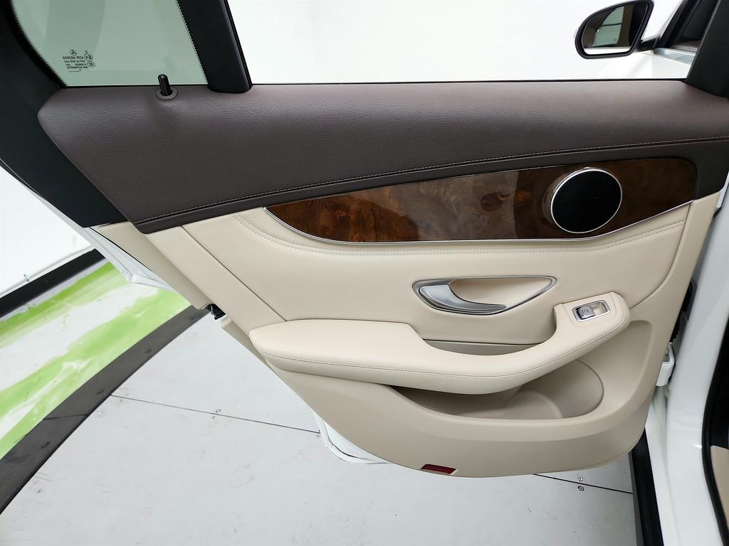 2018 Mercedes-Benz C-Class