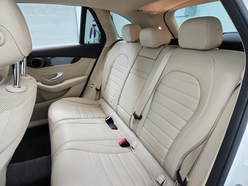 2018 Mercedes-Benz C-Class