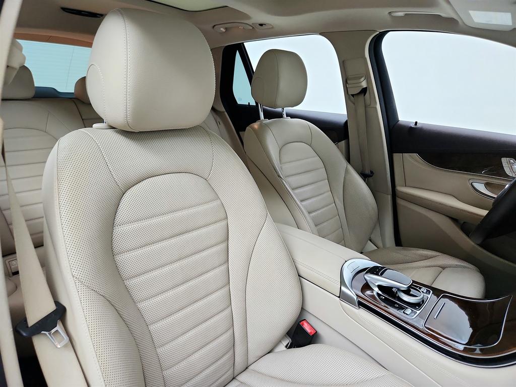 2018 Mercedes-Benz C-Class