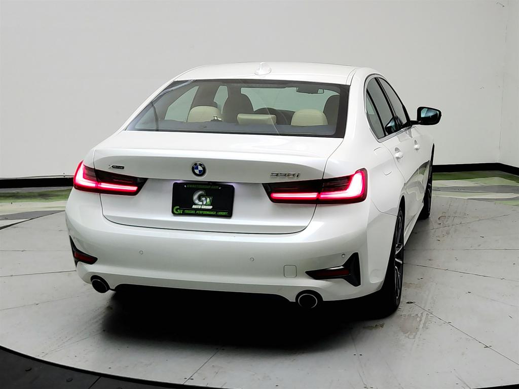 2021 BMW 330i - $18,850