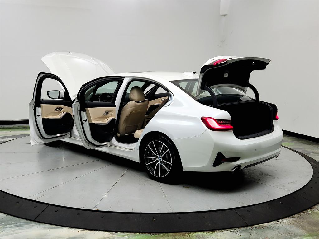 2021 BMW 330i - $18,850