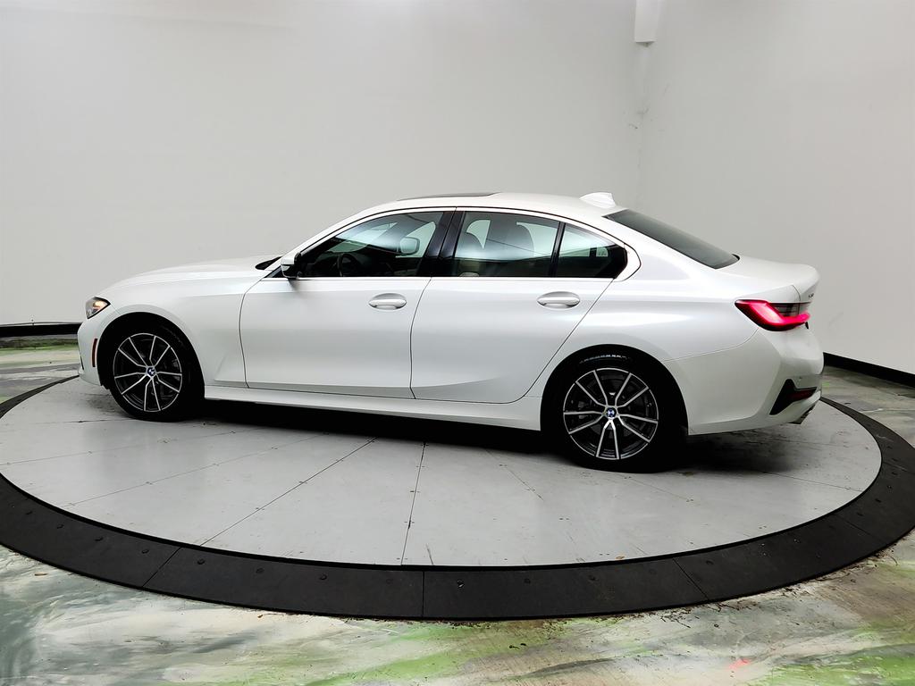 2021 BMW 330i - $18,850