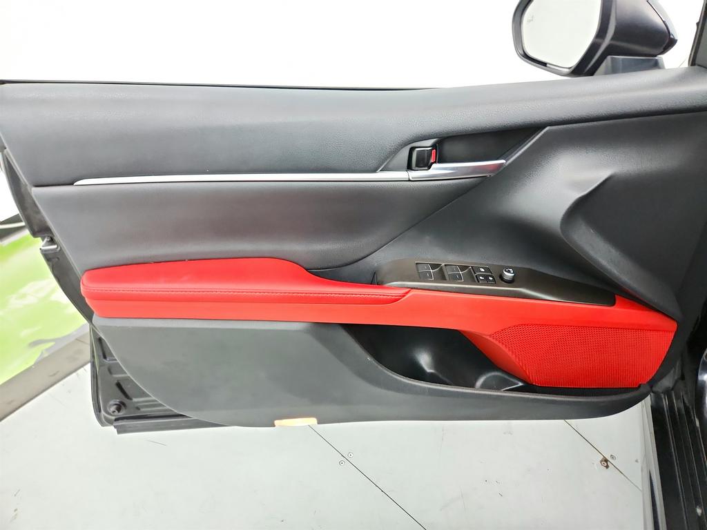 2023 Toyota Camry - $22,995
